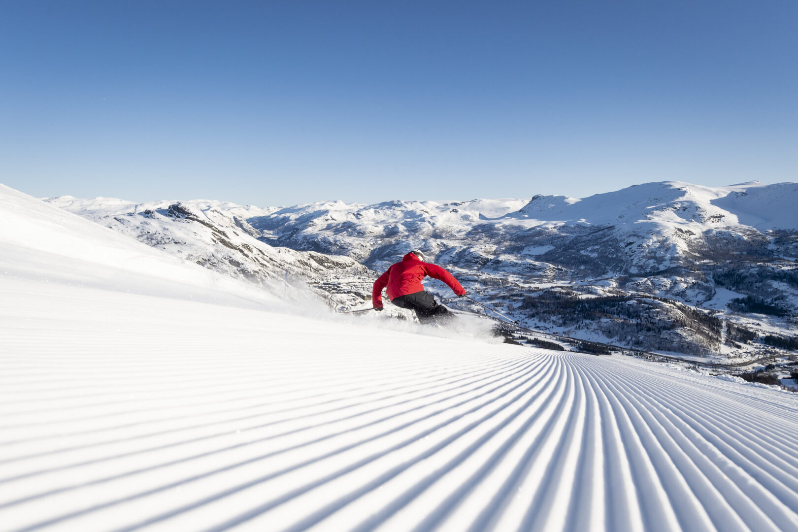 Hemsedal, de Skandinaviske alper. skiområde med masser af muligheder for både alpin, snowboard og langrend.