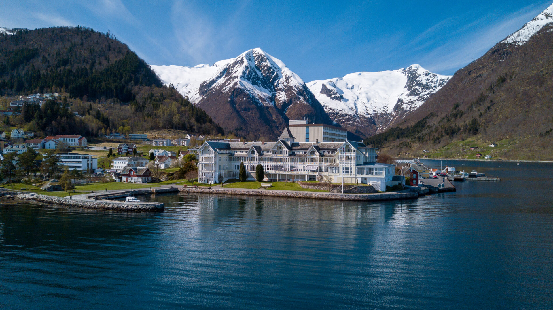 Kviknes Hotel