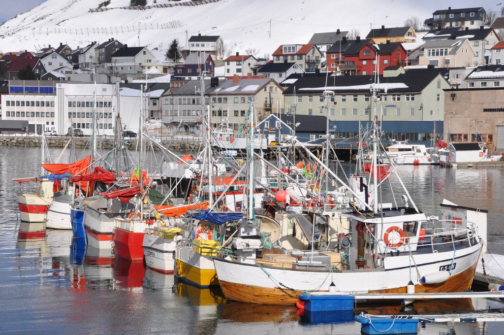 Bessøg i fiskerbyerne Skårsvåg og Kamøyvær