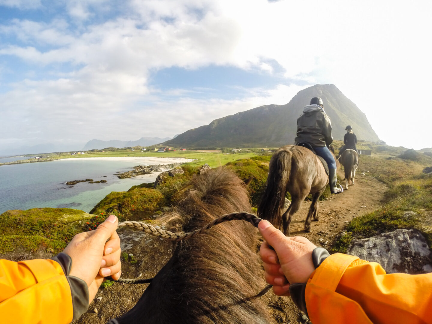 Lofoten til hest