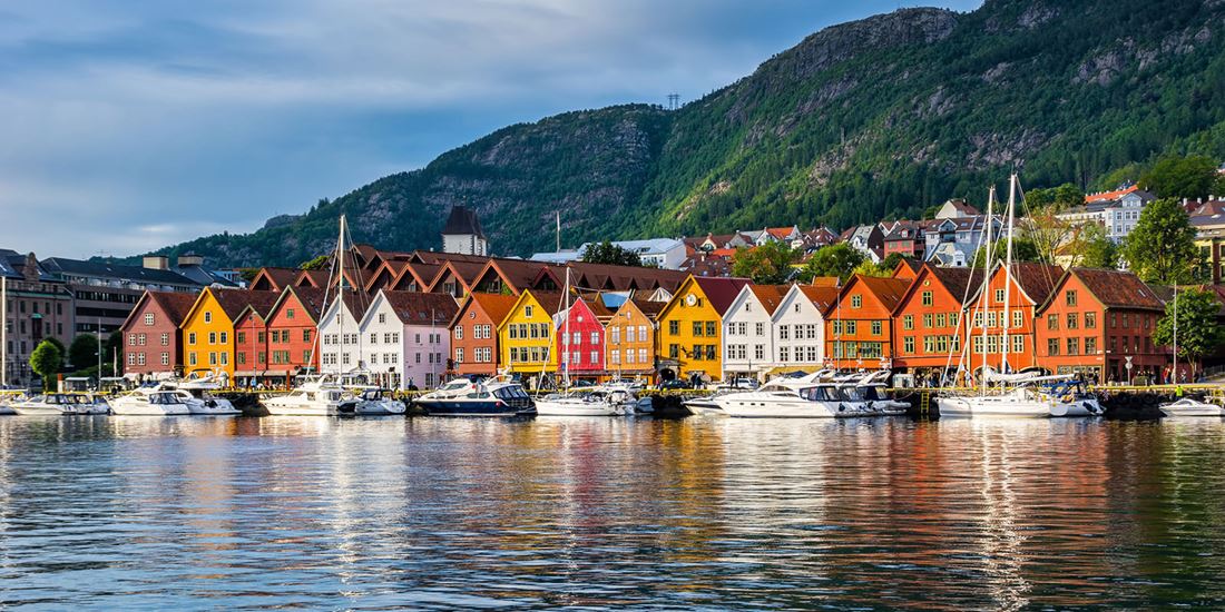 Bergen bryggen, byferie, Hurtigruten