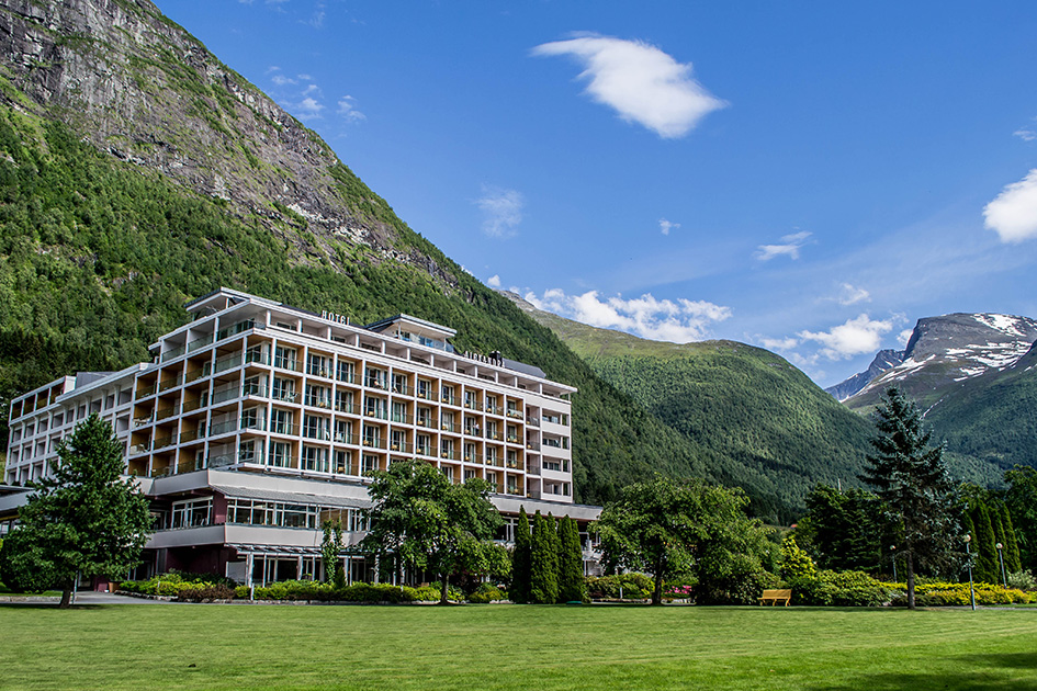 Hotel Alexandra, Loen