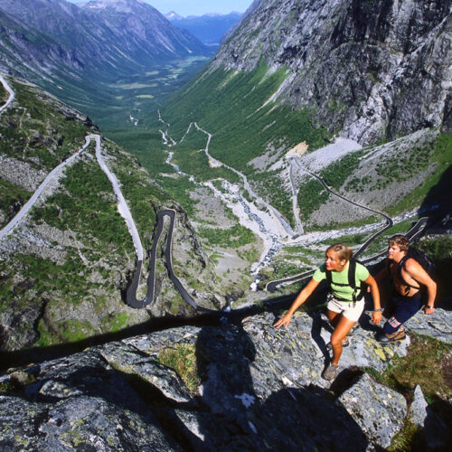 Trollstigen betagende udsigt og hårnålesving